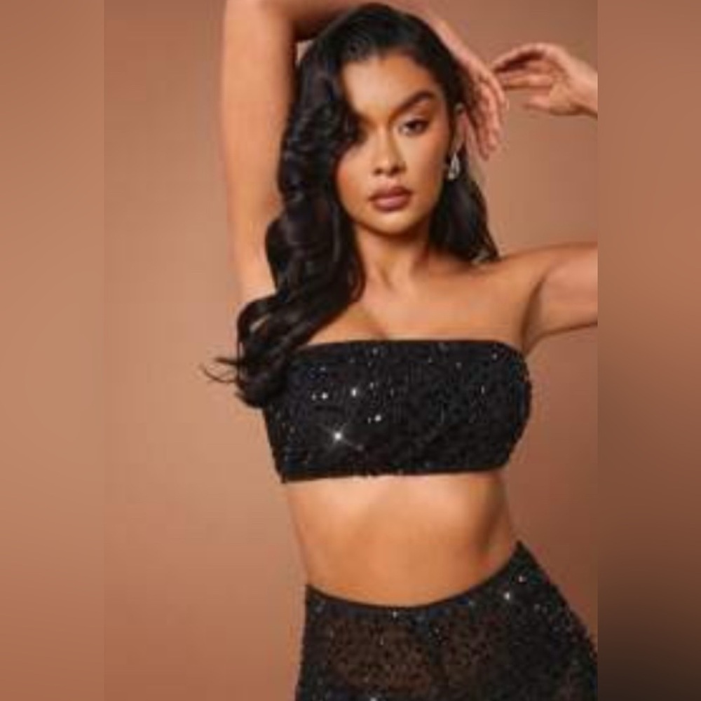 SHEIN Black Sequin Strapless Top